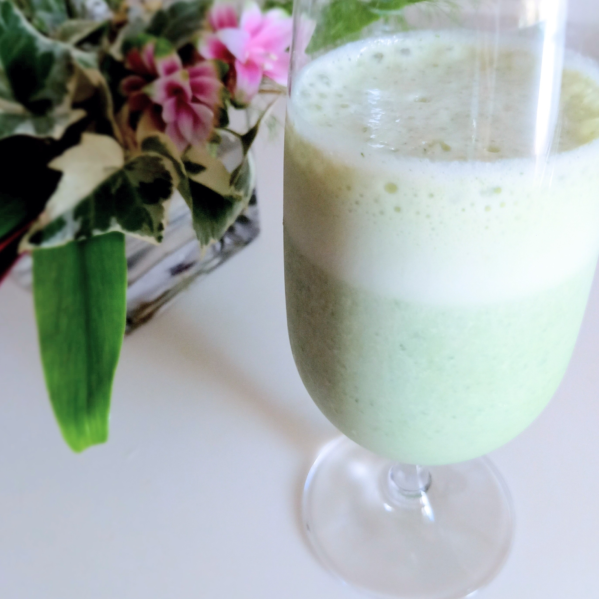 美味しい青汁ᕷ* ケールとバナナのスムージーꕤ୭*