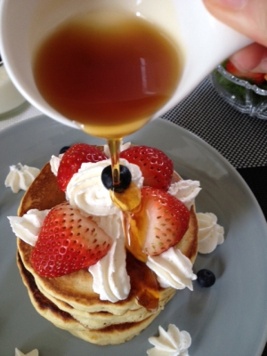 ホットケーキ フルーツ添え レシピ 作り方 By むつした 楽天レシピ