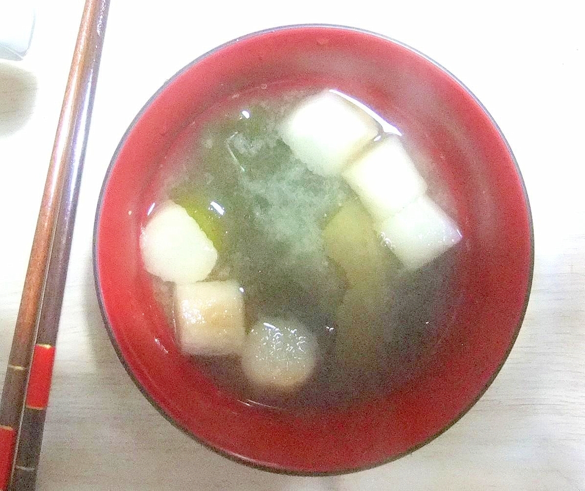 麩とわかめで簡単お味噌汁
