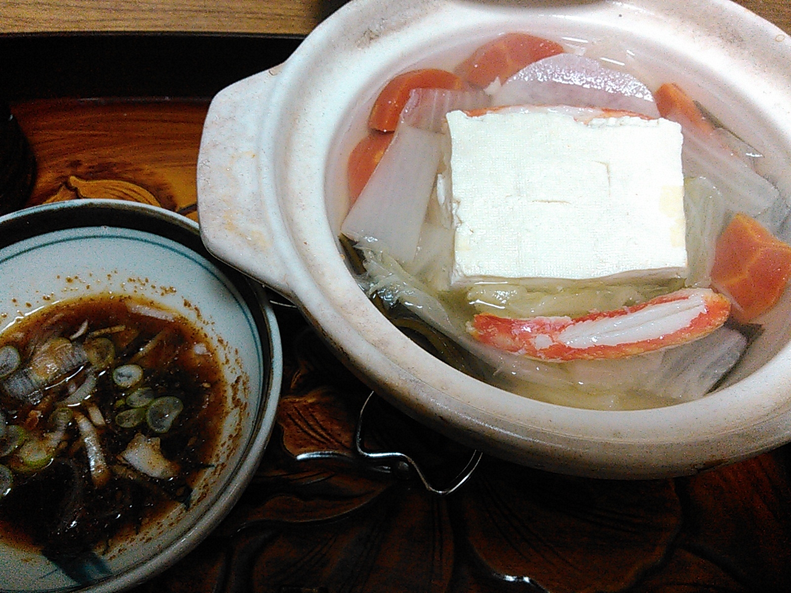 蟹と豆腐の紅白鍋