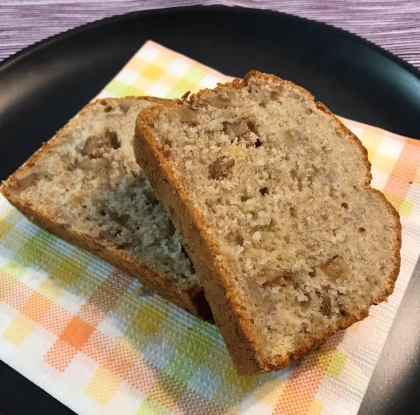 米粉のモチモチ感とクルミの香ばしさ、バナナ風味がマッチして、美味しかったです。