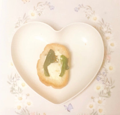 ほうれん草としらすのカナッペ