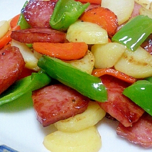 パストラミポークでポテピー炒め レシピ 作り方 By カナシュンばーば 楽天レシピ パストラミポークでポテピー炒め レシピ 作り方 By カナシュンばーば 楽天レシピ