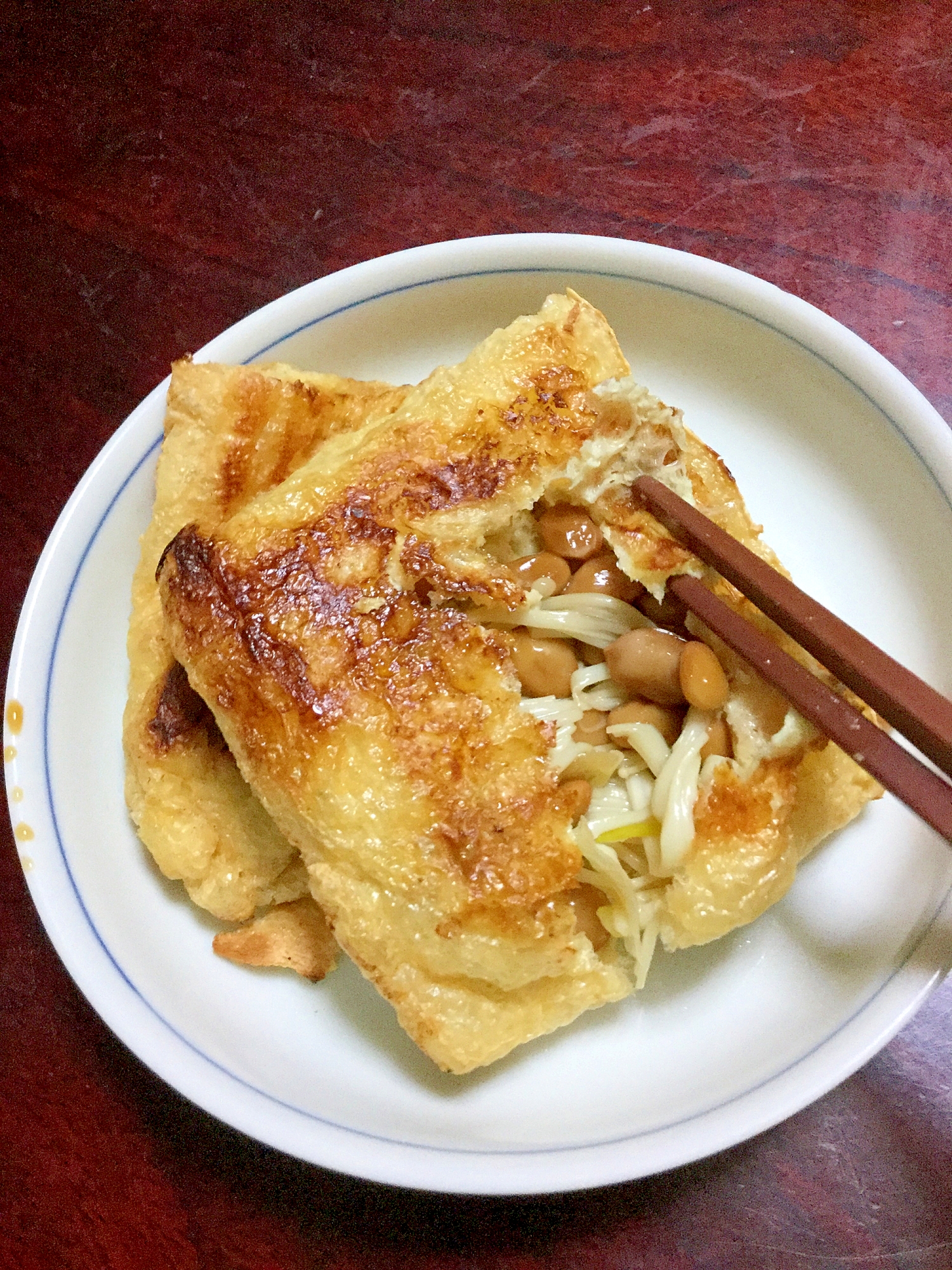 エノキと納豆の巾着焼き。