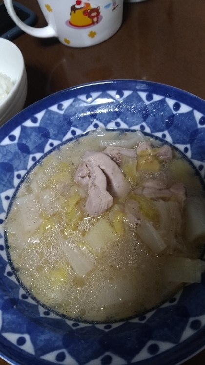 白菜と鶏モモのレモン炒め煮