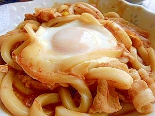 ピリ辛味噌煮込みうどん