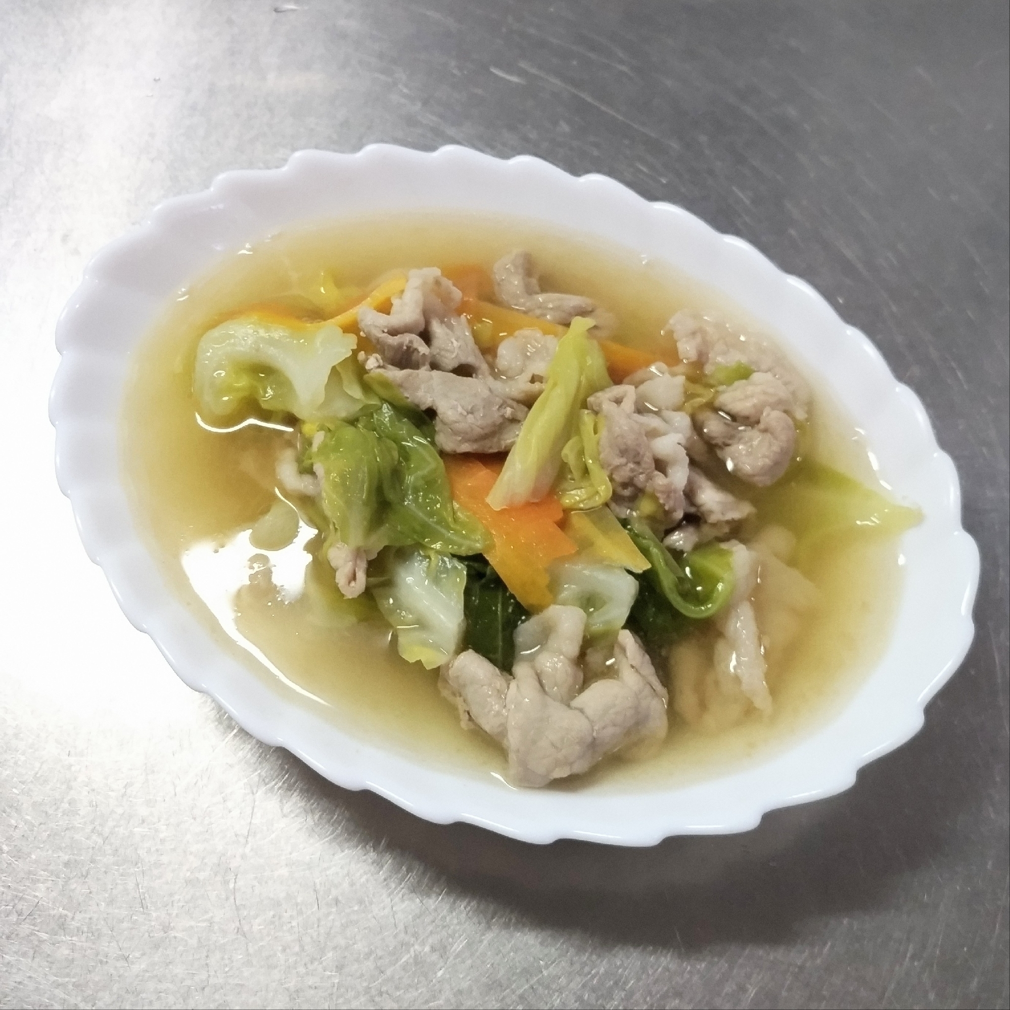 春キャベツと豚肉のスープ煮