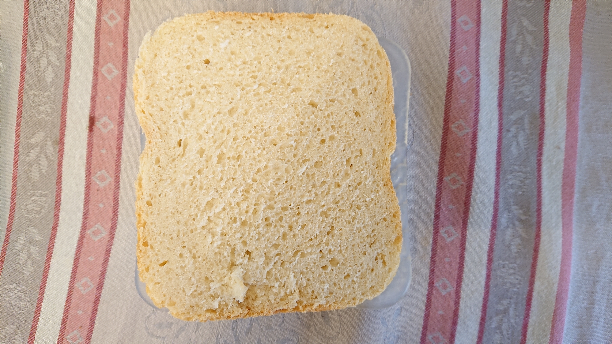 手作りならでは油分・塩分不使用⭐ヘルシー食パン