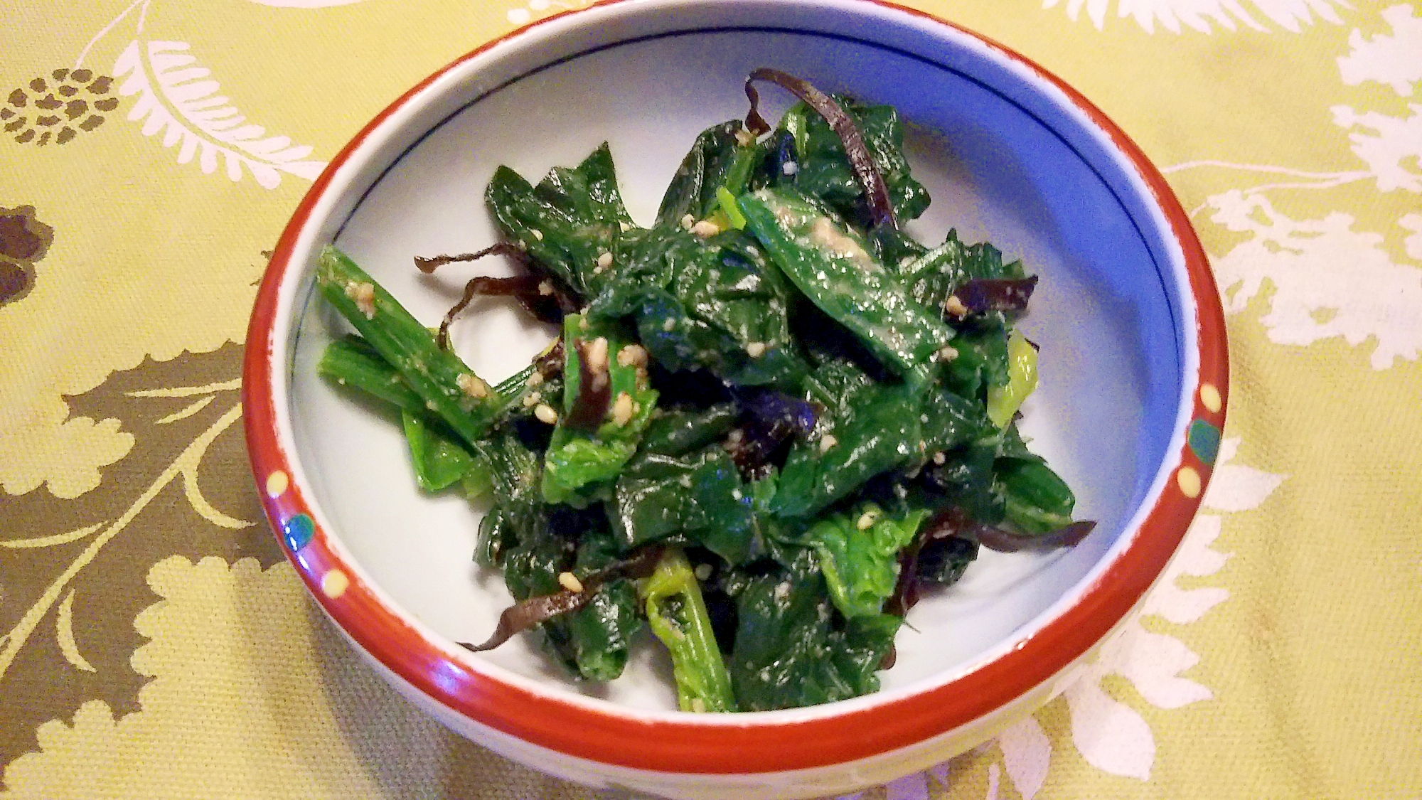 ほうれん草の塩昆布・胡麻和え