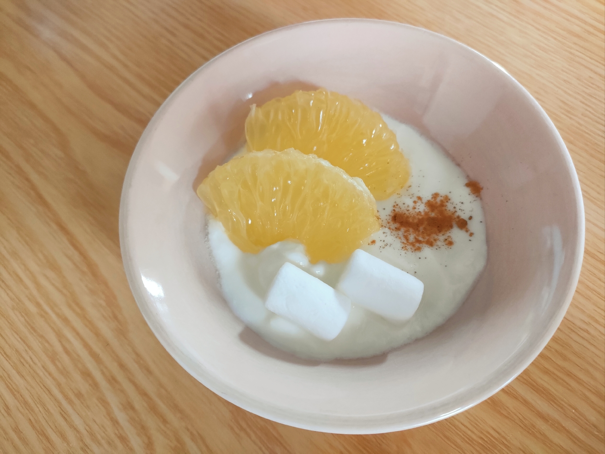 はっさくとマシュマロとシナモンのヨーグルト