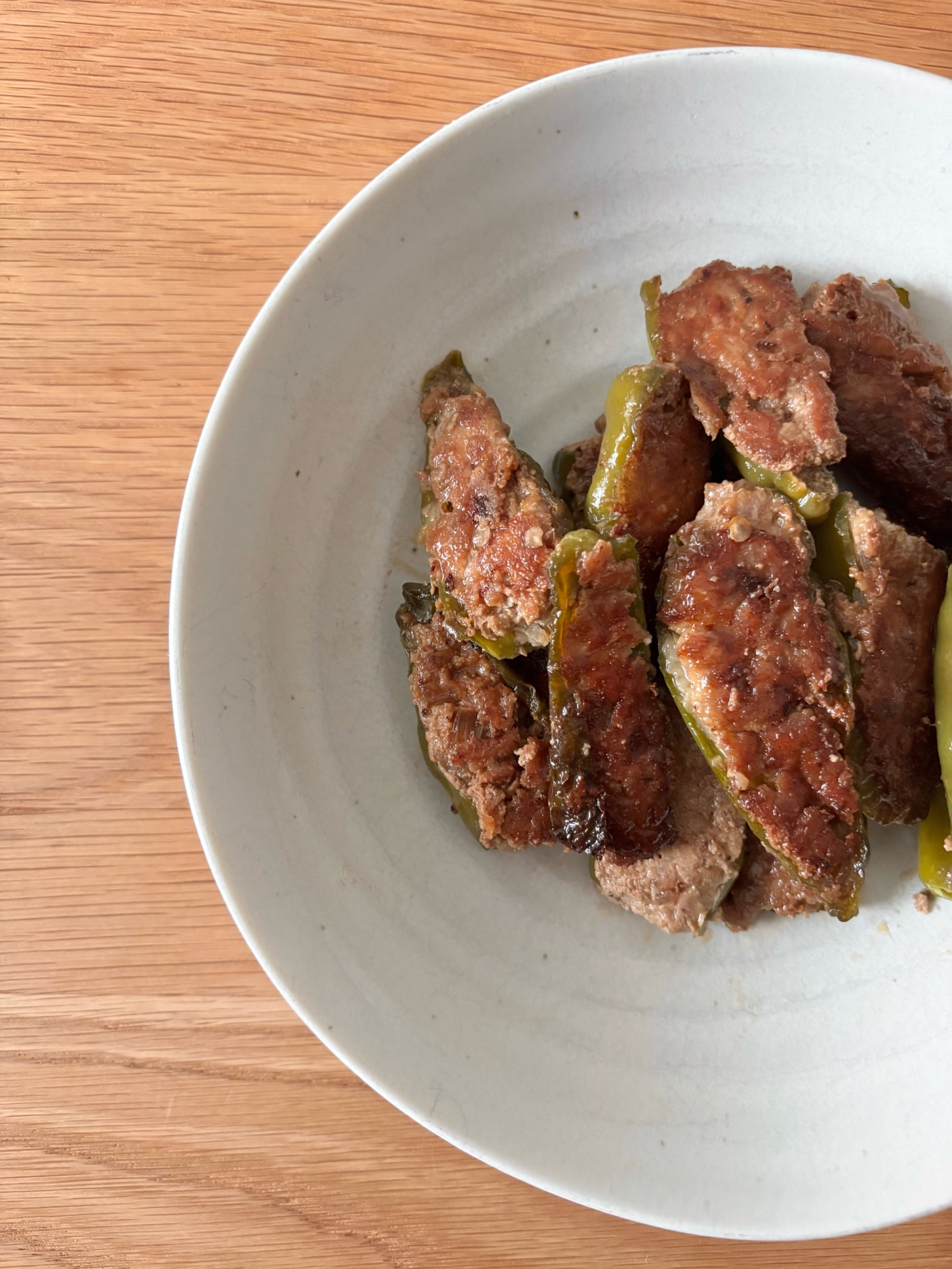 ピーマンの肉詰め