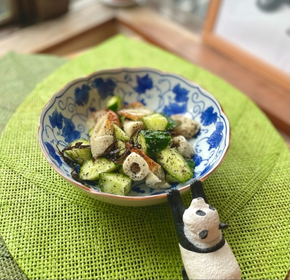 キュウリ・ちくわで塩こんぶ和え