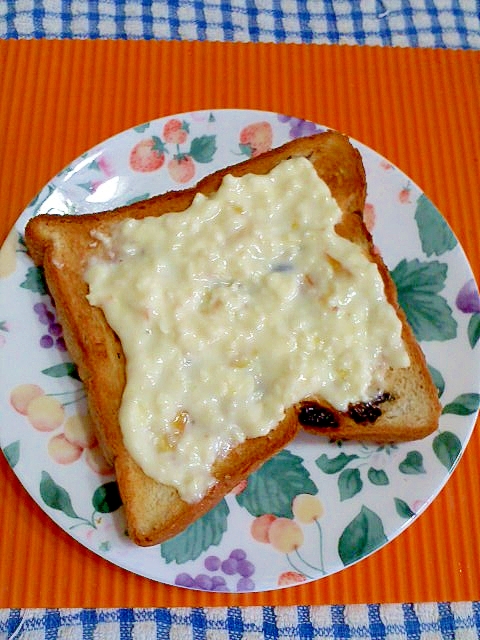 マーマレードクリームチーズのトースト♪