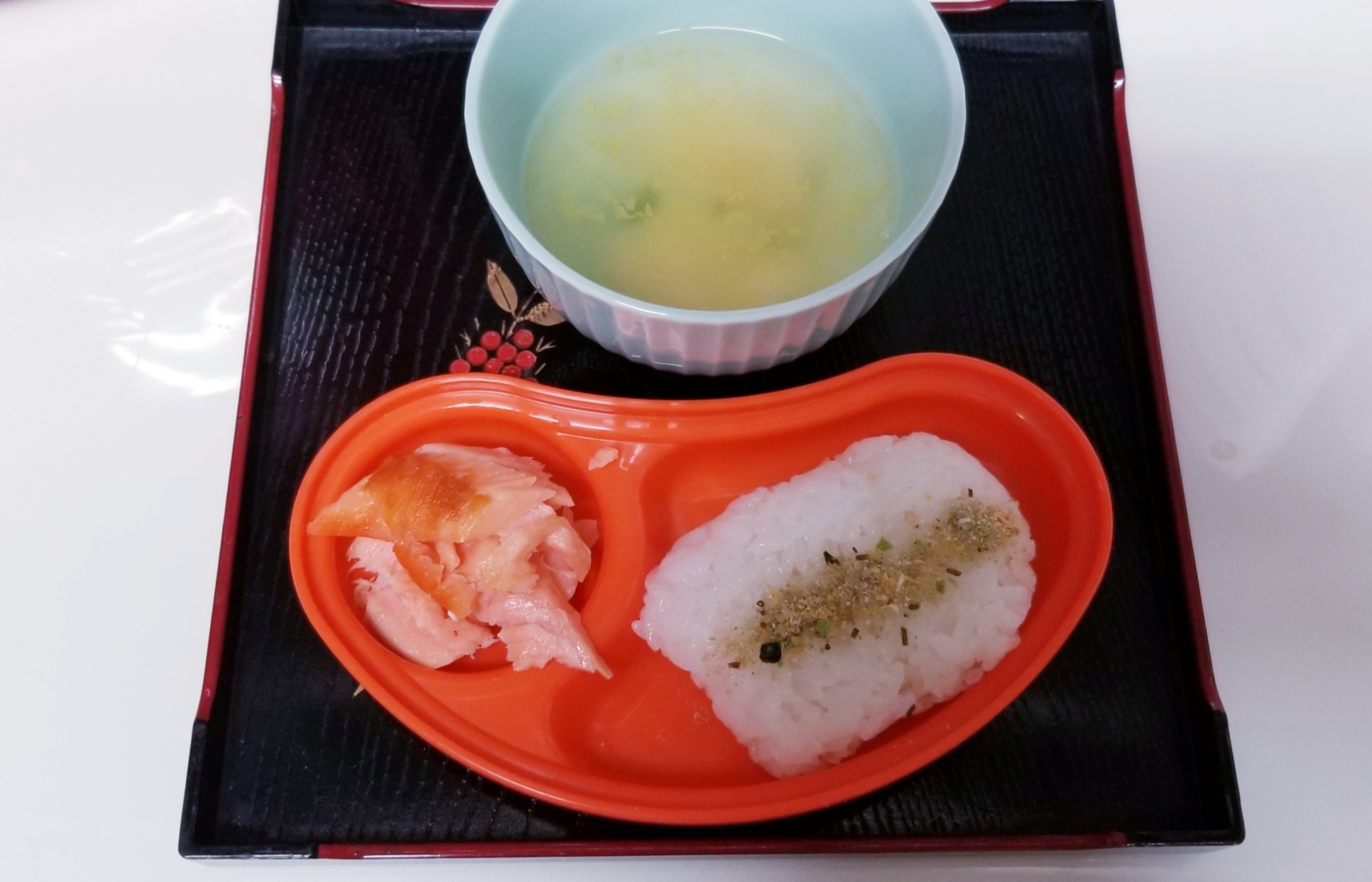 離乳食後期・卵スープと鮭の和定食プレート
