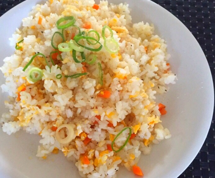 簡単!シンプルな材料でチーズ風味チャーハン