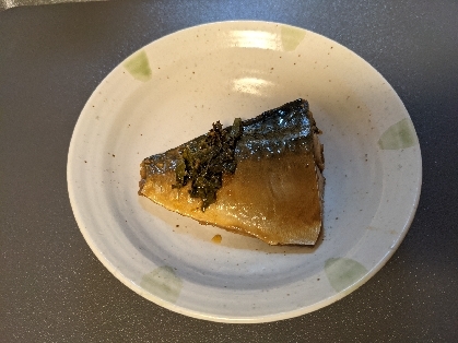 大葉入り　鯖の味噌煮