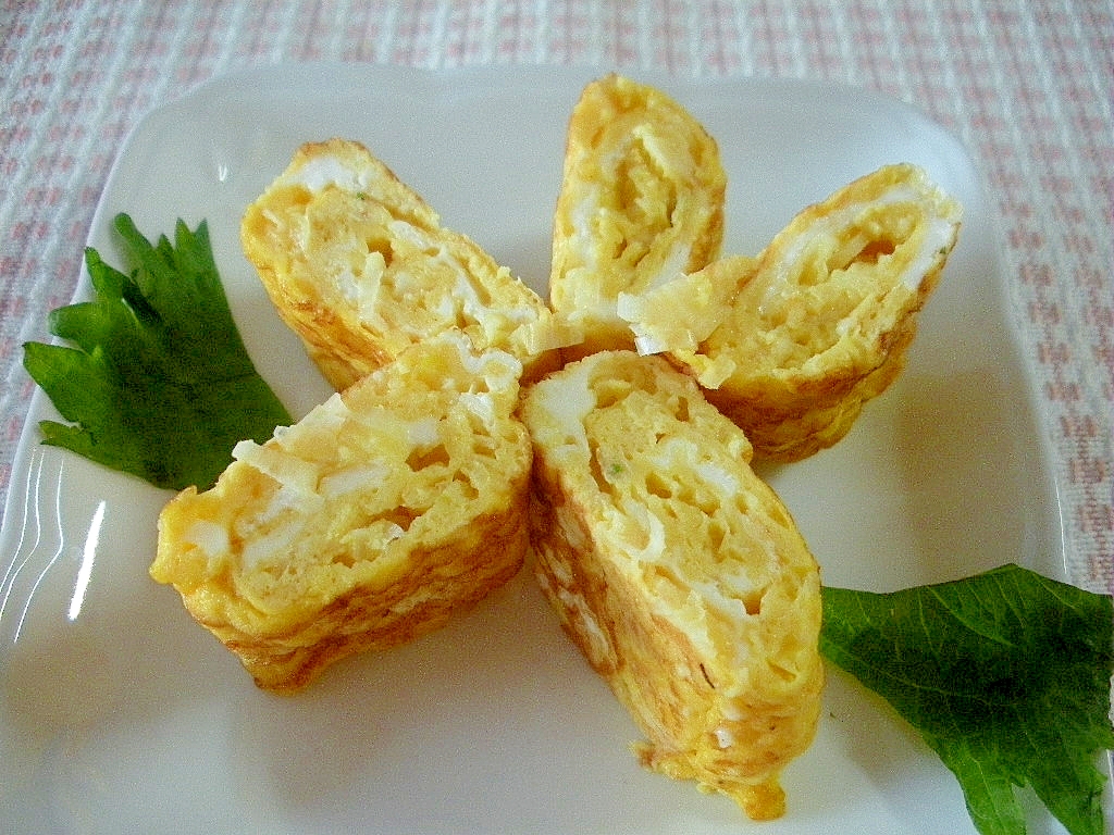 粉チーズで！カンタン卵焼き