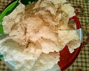 ライスペーパーで簡単おやつ☆さくさく揚げ