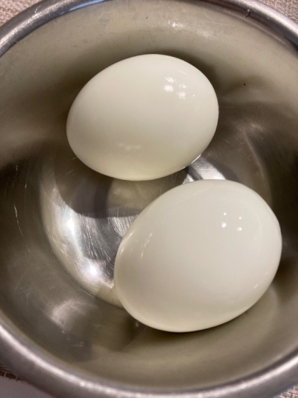 ゆで卵の殻をむきやすくする方法②