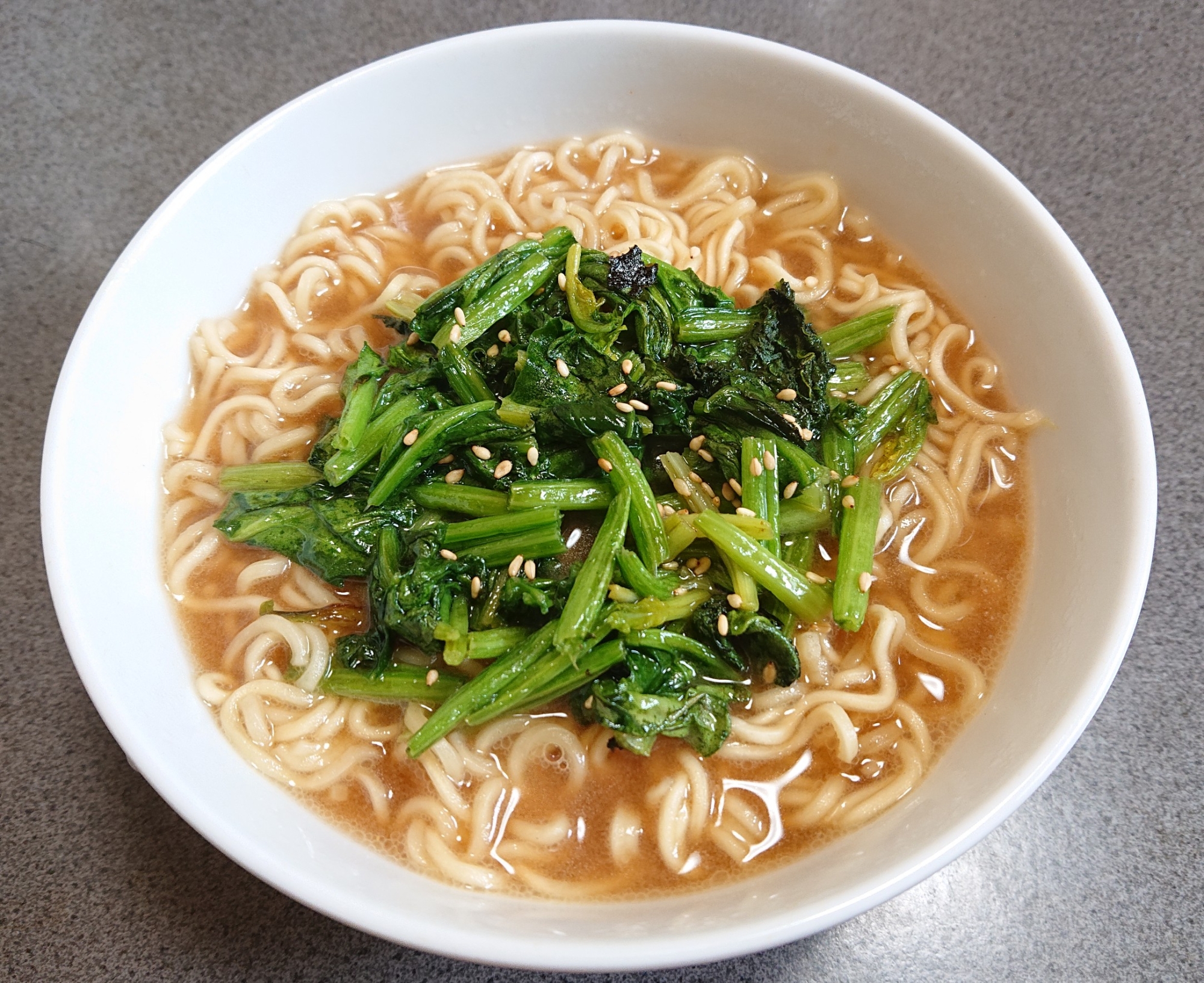 サッポロ一番☆ほうれん草のバターソテーみそラーメン