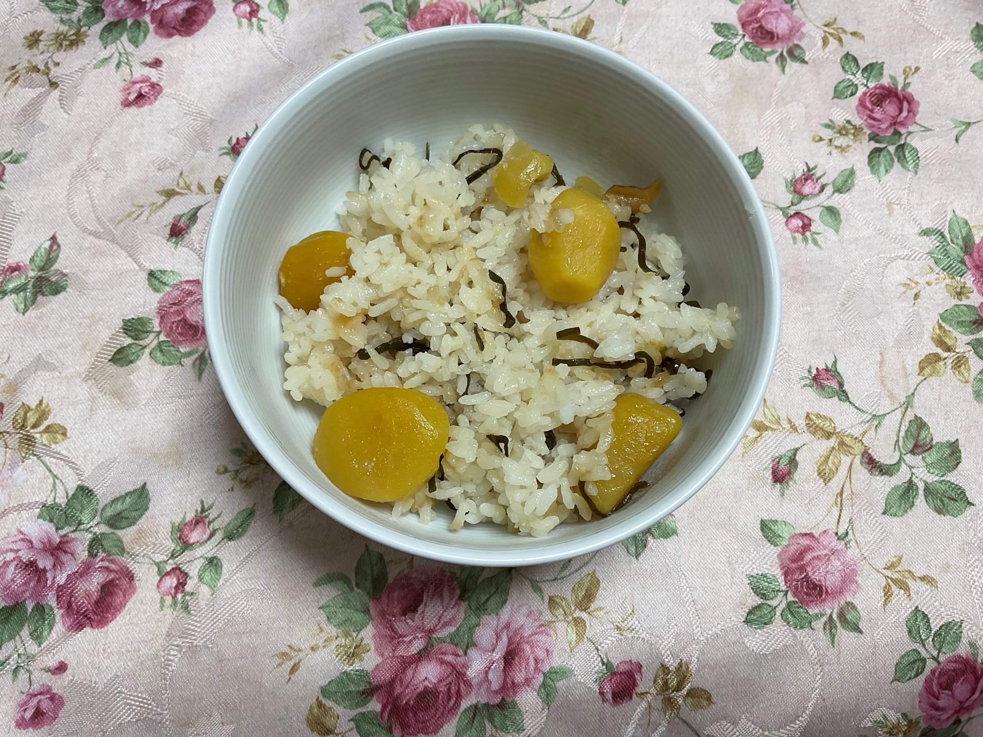 栗の甘露煮で栗ご飯