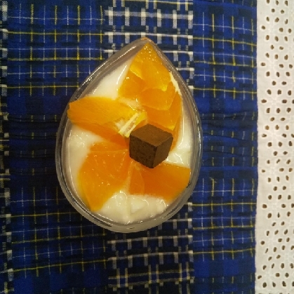 デコポンとチョコときな粉のヨーグルト