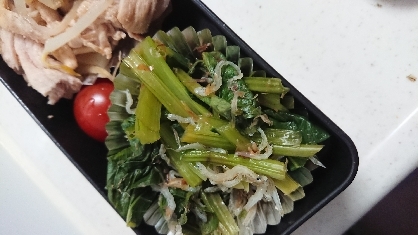 レンジで小松菜とじゃこの和え物