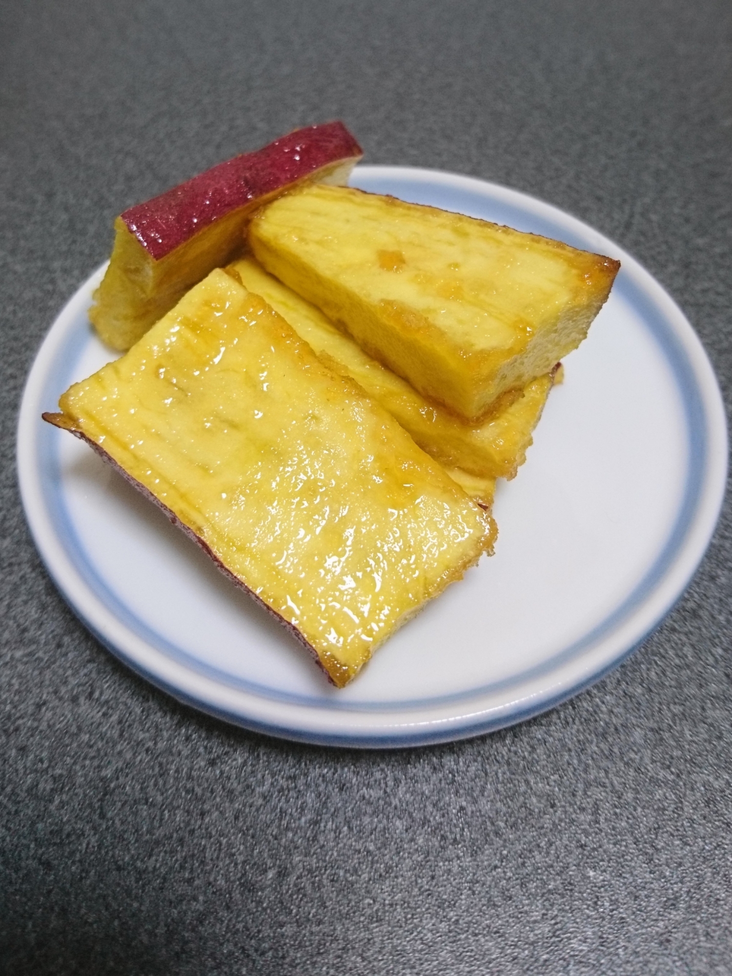 秋の味覚♪レンジで簡単！ほっくり大学芋♪