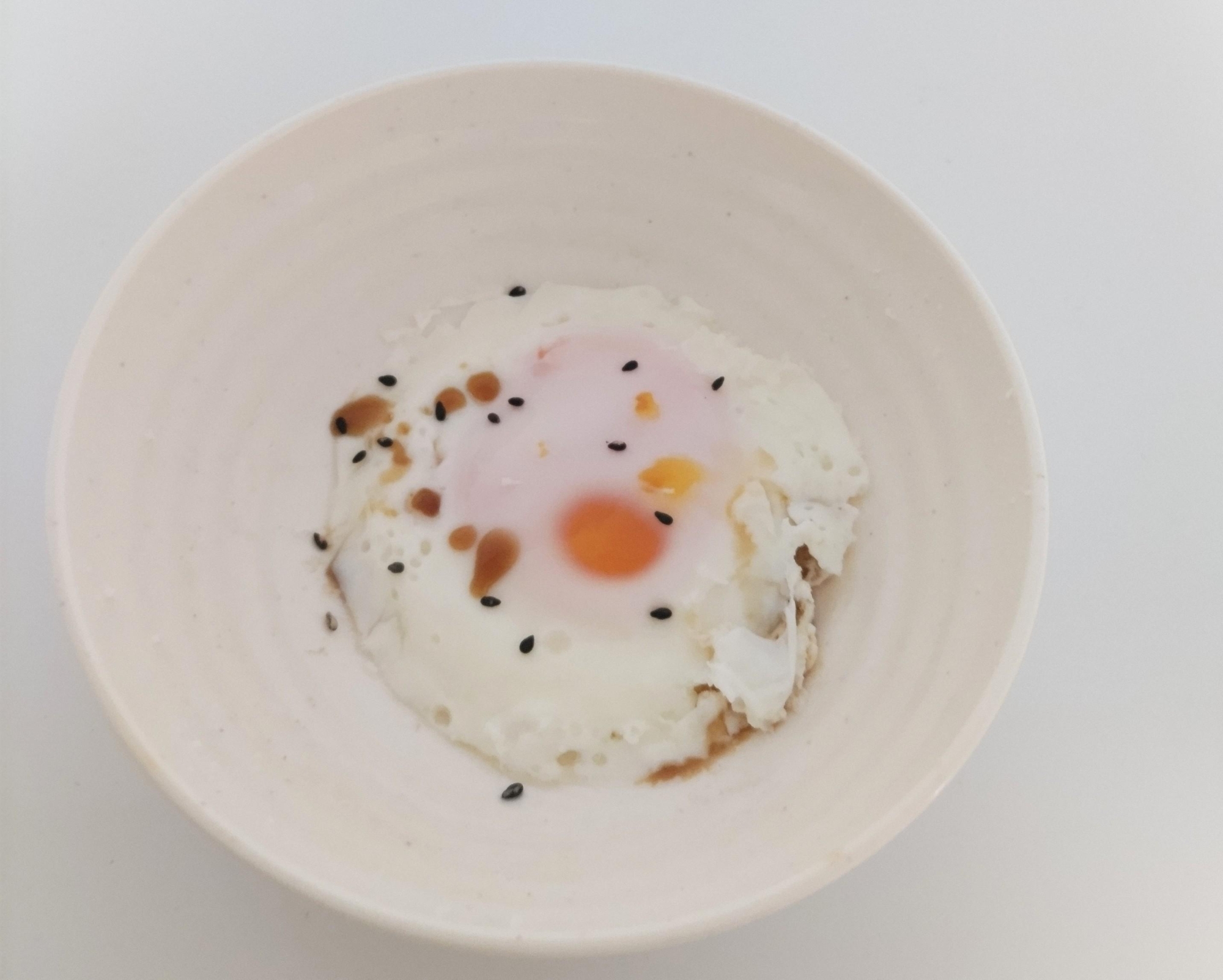 ごま醤油の目玉焼き