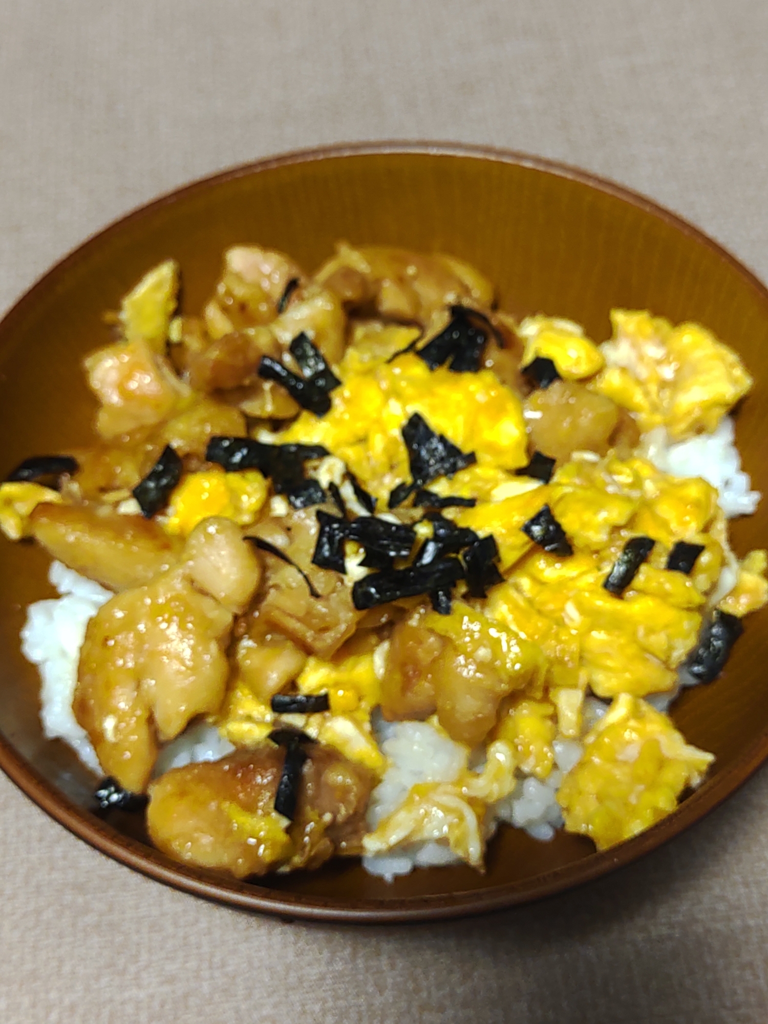 鶏卵丼