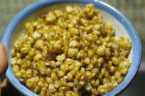 雑穀を手軽に起用☆丸麦の香ばしソテー