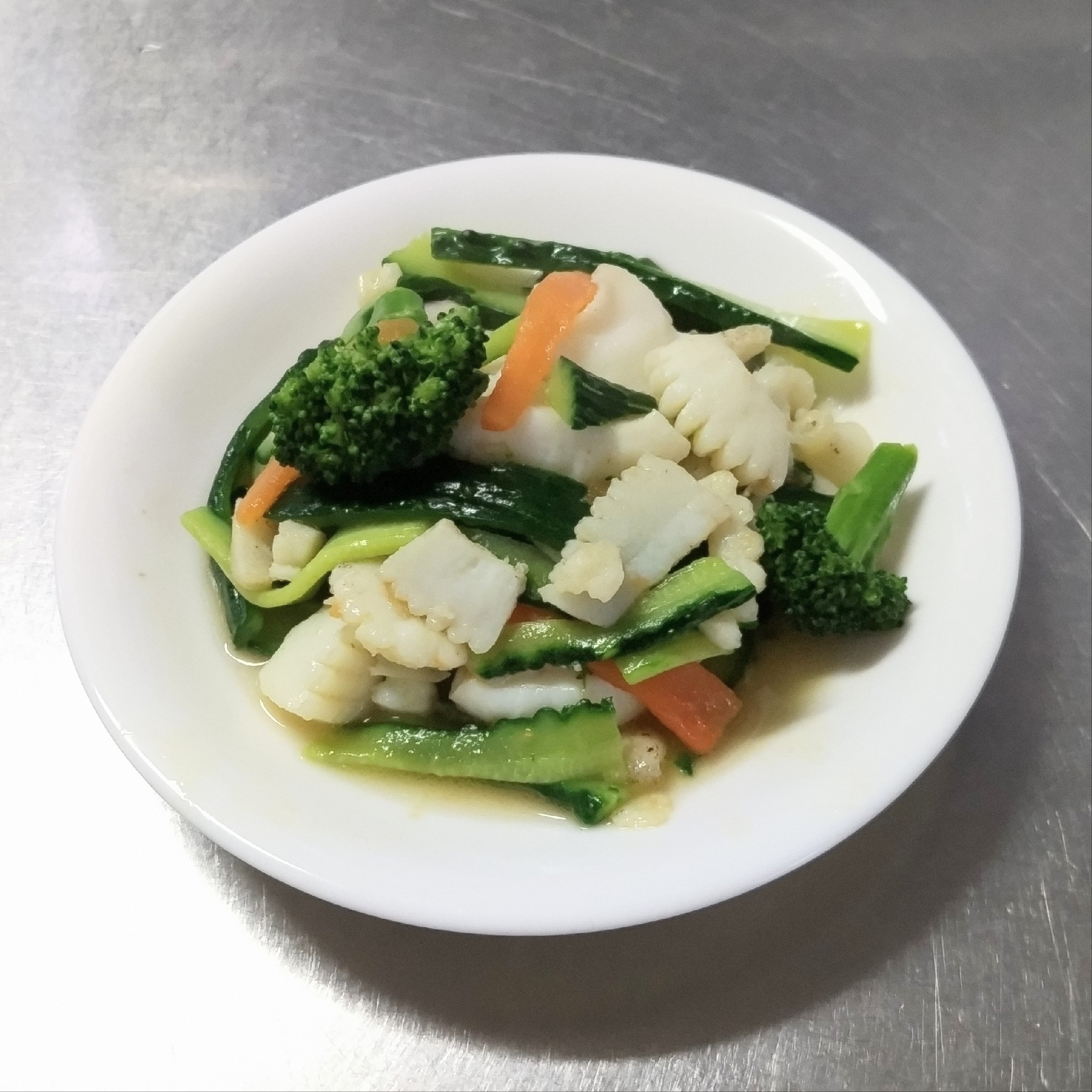 イカときゅうりの中華炒め