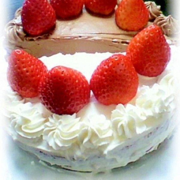 ハーフ ハーフ デコレーションケーキ レシピ 作り方 By Yumika06 楽天レシピ ハーフ ハーフ デコレーションケーキ レシピ 作り方 By Yumika06 楽天レシピ