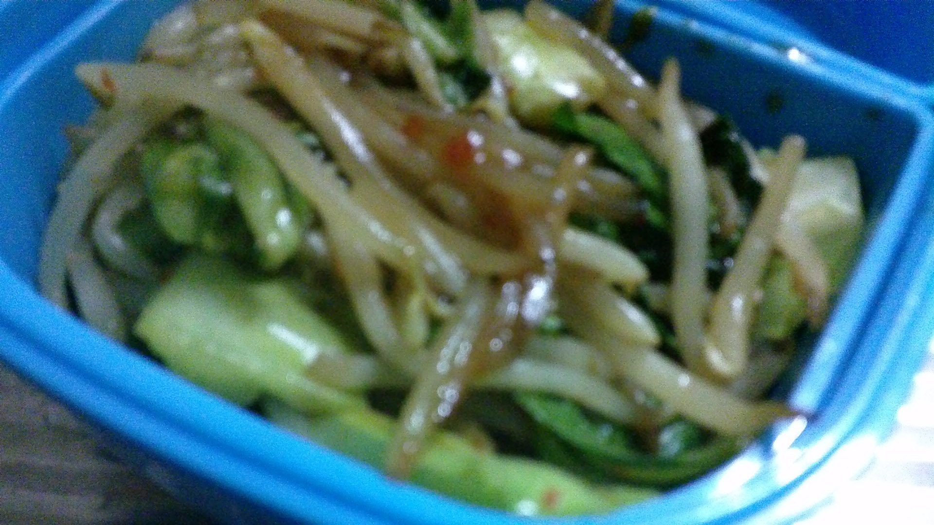 もやしとキャベツのエスニック炒め