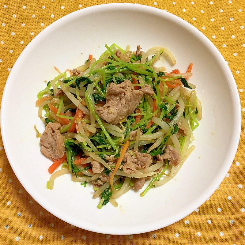 財布に優しい! 豆苗・もやし・豚肉のごま味噌炒め♪