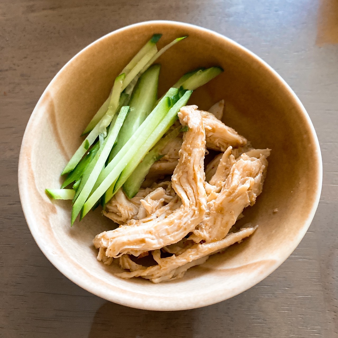 炊飯器でほっとく鶏むね肉の棒棒鶏