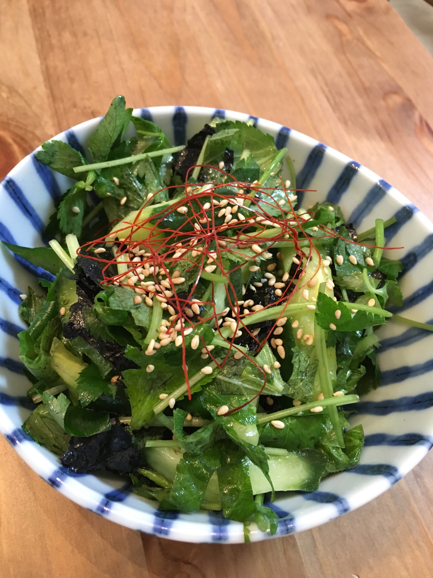 ごま油香る きゅうりと三つ葉のやみつきサラダ レシピ 作り方 By Ih 楽天レシピ ごま油香る きゅうりと三つ葉のやみつきサラダ レシピ 作り方 By Ih 楽天レシピ