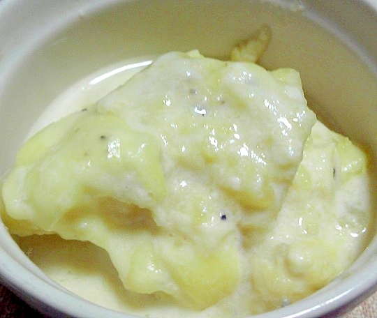 ジャガイモのチーズクリーム煮