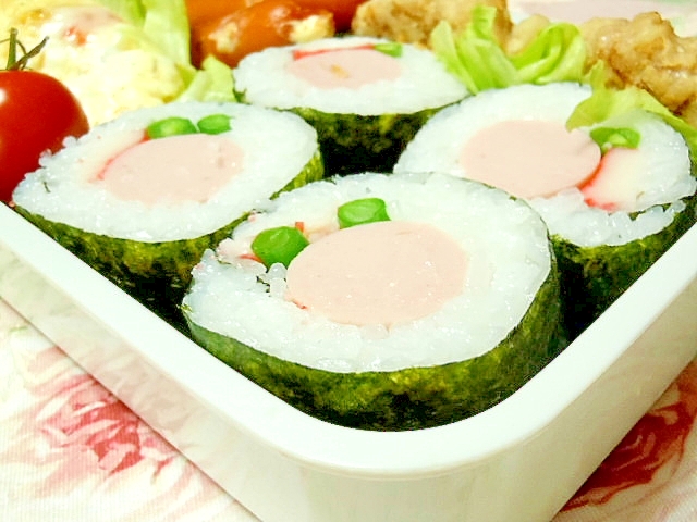 ❤魚肉ソーセージ＆インゲン＆カニかまの巻き寿司❤
