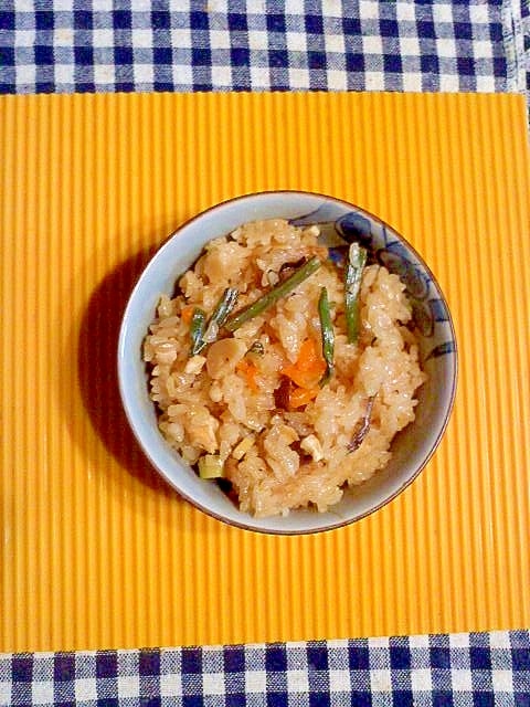 ラスト在庫処分　山菜おこわご飯　　わかめご飯 アルファー食品 出雲のおもてなし 山菜おこわ 320g×8個