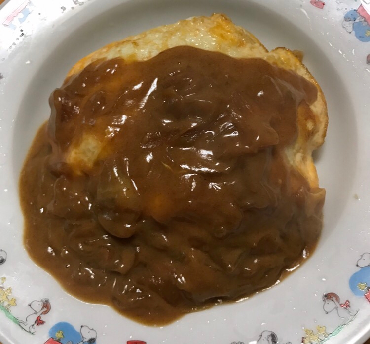 豆乳カレーソースのオムライス