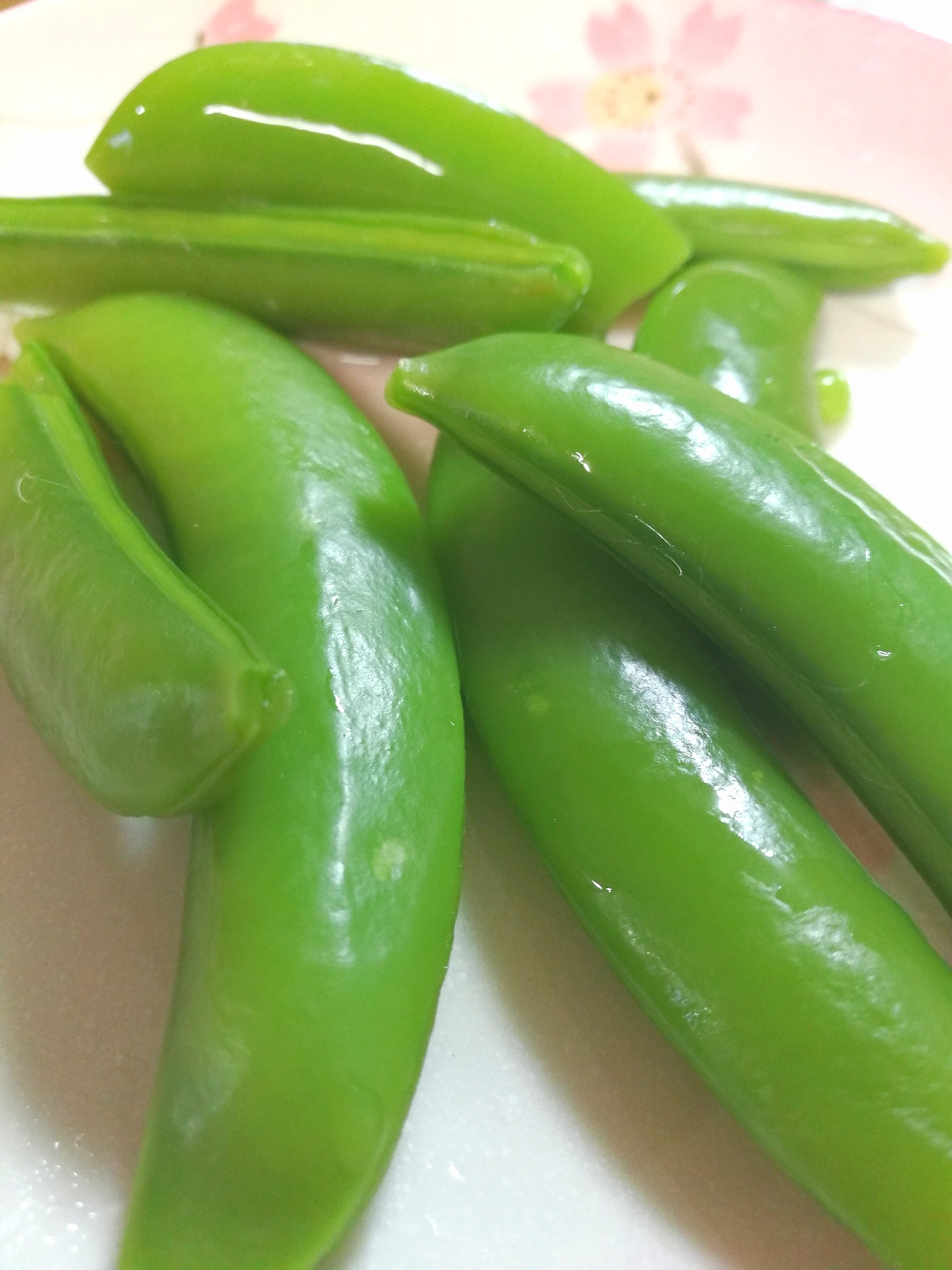 ふっくら艶々スナップえんどうのゆで方