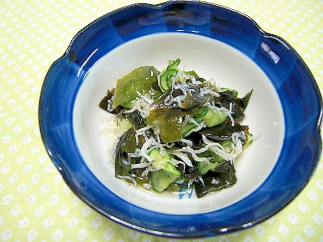 ちりめんじゃことワカメの酢の物