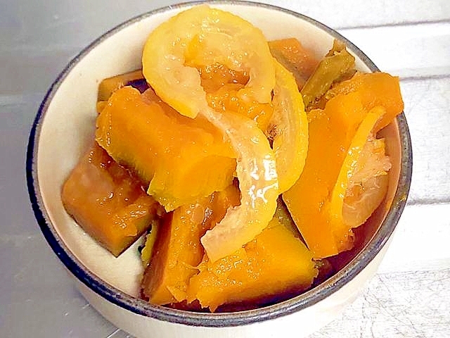 ちょっぴりフルーティ?ゆずと南瓜の甘煮♪