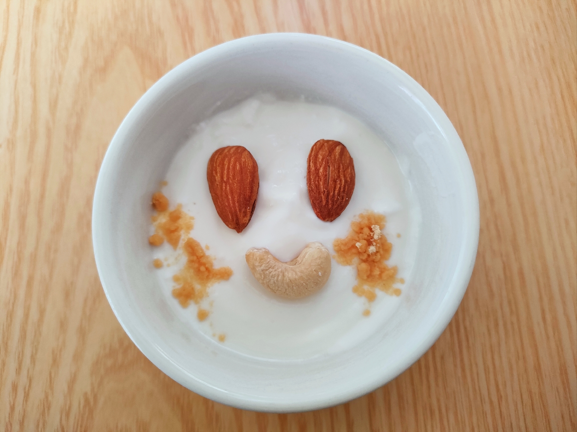 ナッツときな粉で☆お顔ヨーグルト