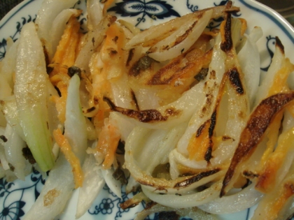 フライパンで焼く☆野菜のかき揚げ風丼