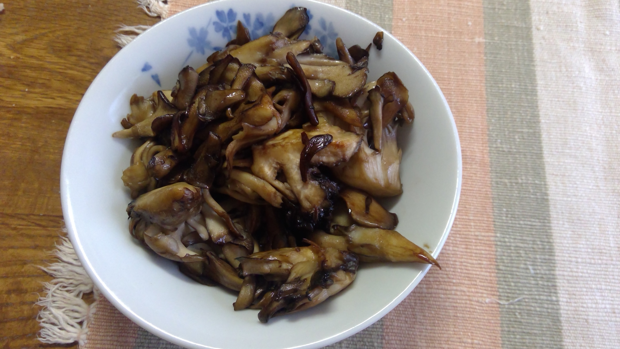 黒舞茸のバターソテー レシピ 作り方 By 四八七 楽天レシピ