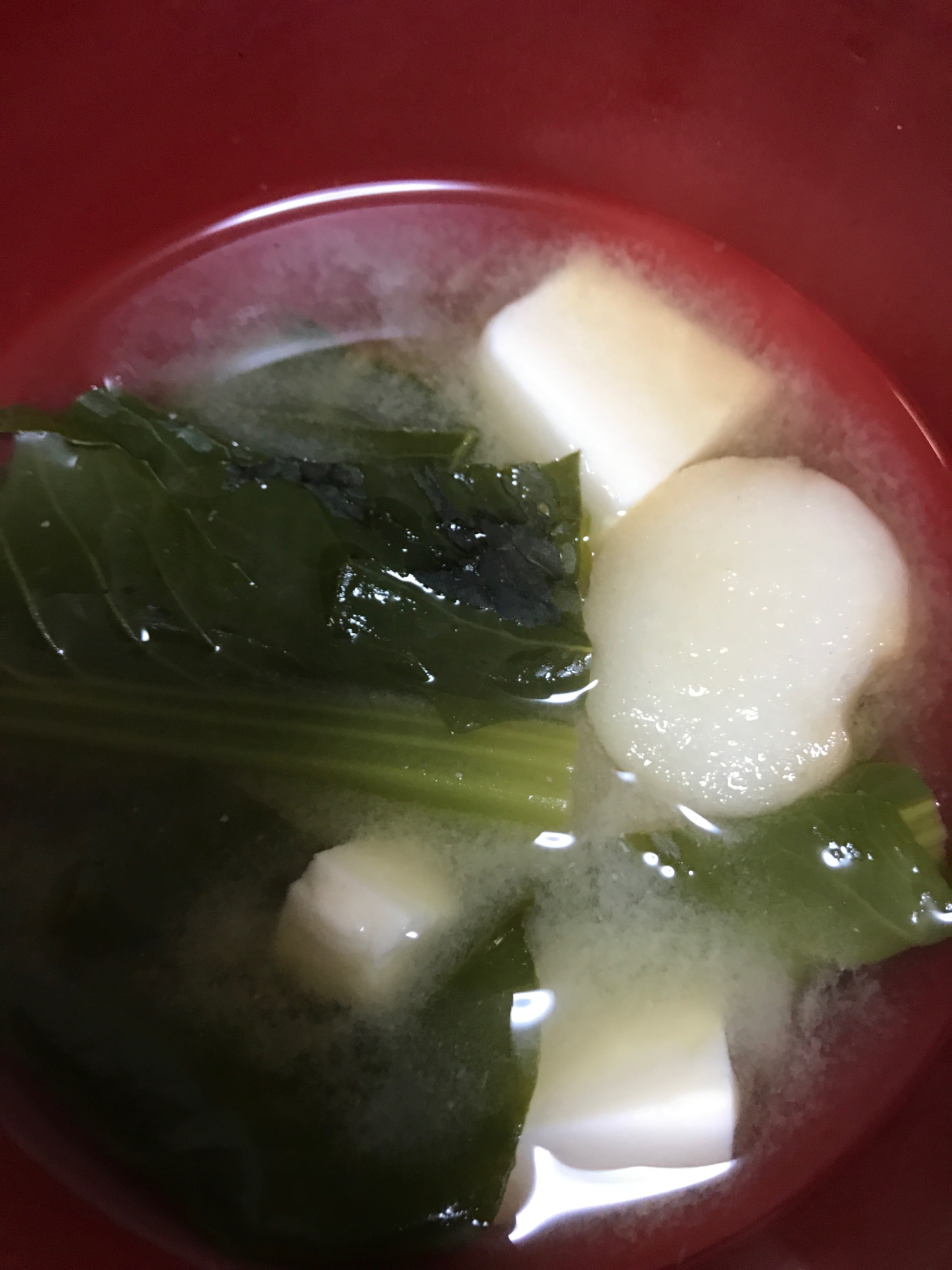 お麩と豆腐と小松菜の味噌汁