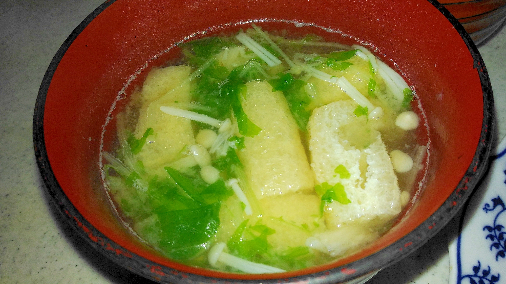 エノキと水菜、あげの味噌汁
