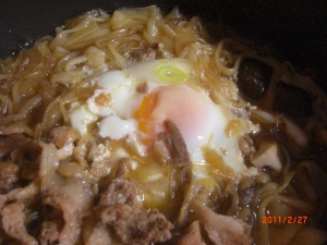 肉豆腐が残ったら、次の日は、鍋焼きうどん